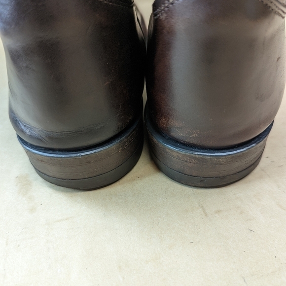 Justin Boots men's size 10.5EE brown leather J4165 great condition. Repair to le - Picture 8 of 10
